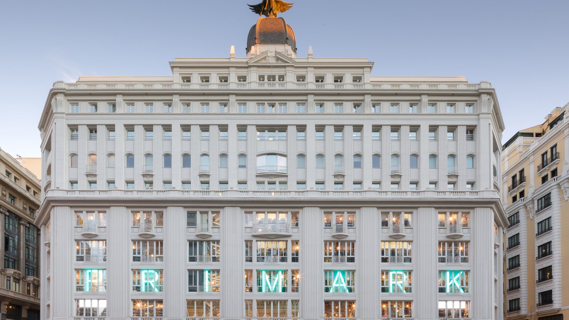 Primark inagura su mayor tienda en España